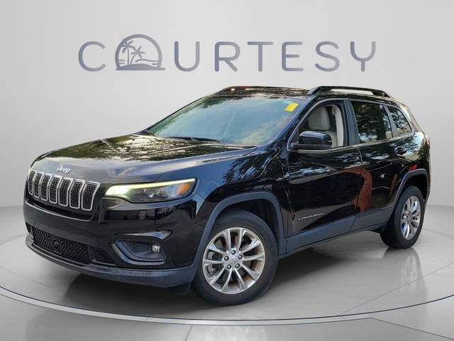 2022 Jeep Cherokee Latitude Lux FWD photo