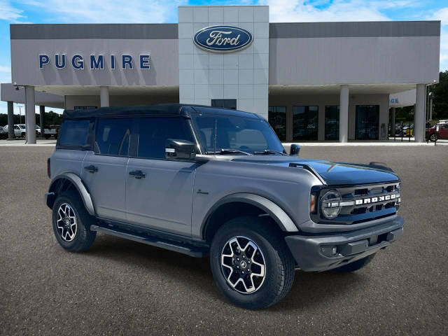 2022 Ford Bronco 4 Door Outer Banks 4WD photo