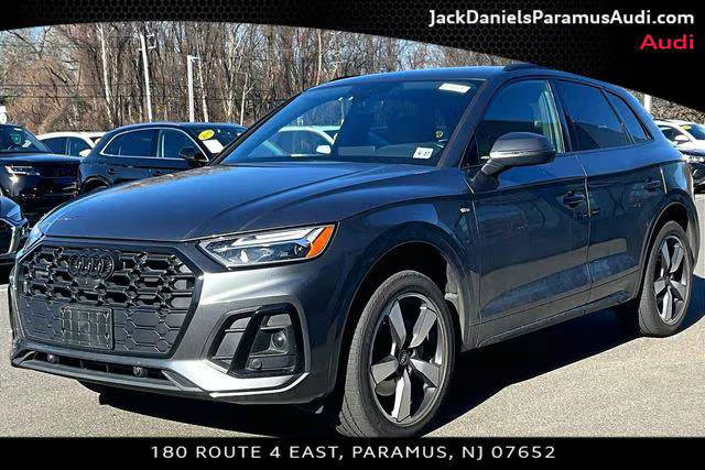 2022 Audi Q5 S line Premium Plus AWD photo