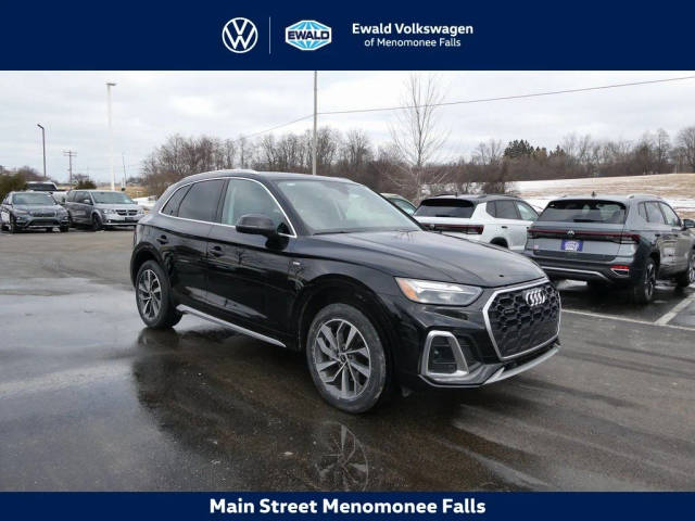 2022 Audi Q5 S line Premium Plus AWD photo