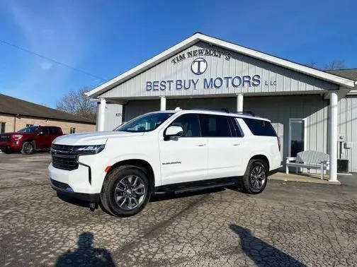 2022 Chevrolet Suburban LT 4WD photo