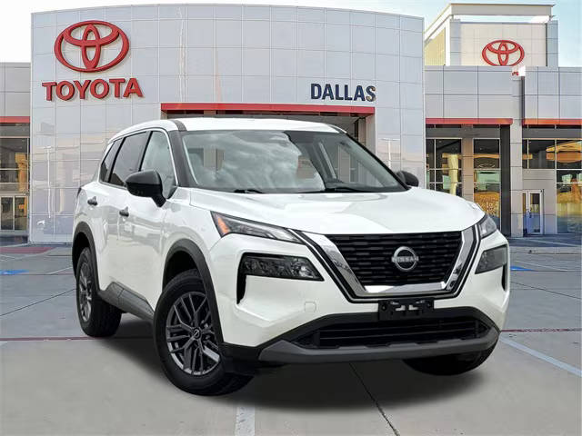 2022 Nissan Rogue S AWD photo