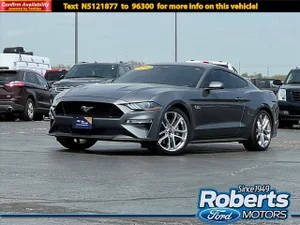 2022 Ford Mustang GT Premium RWD photo