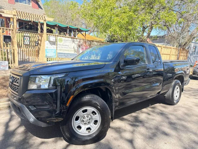 2022 Nissan Frontier S 4WD photo