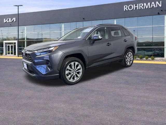2022 Toyota RAV4 XLE Premium AWD photo