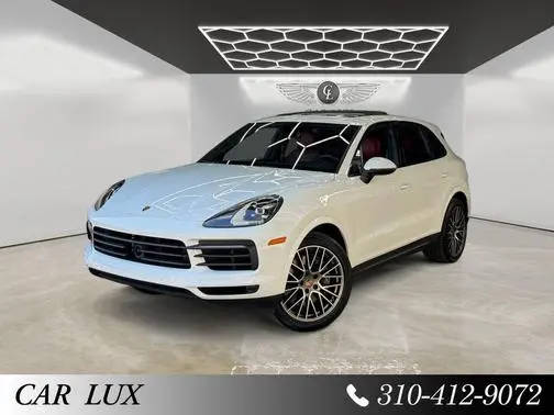 2022 Porsche Cayenne Platinum Edition AWD photo