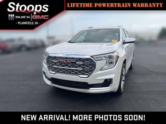 2022 GMC Terrain Denali AWD photo