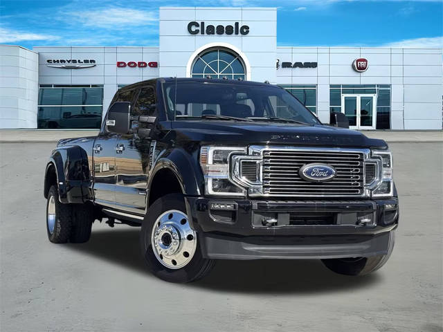 2022 Ford F-450 Super Duty Limited 4WD photo