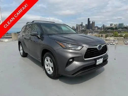 2022 Toyota Highlander Hybrid LE AWD photo