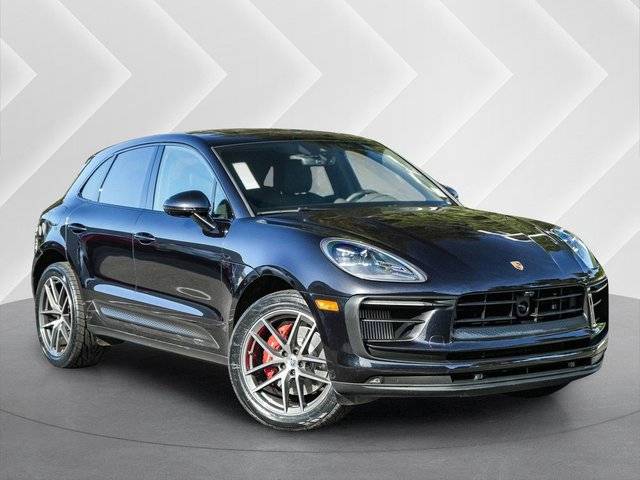 2022 Porsche Macan S AWD photo