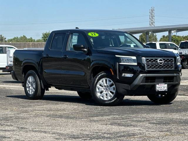 2022 Nissan Frontier SV RWD photo