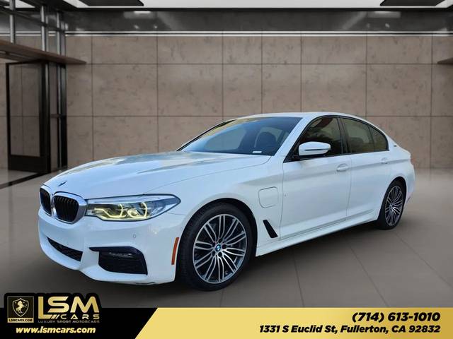 2019 BMW 5 Series 530e xDrive iPerformance AWD photo