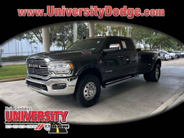 2022 Ram 3500 Laramie 4WD photo