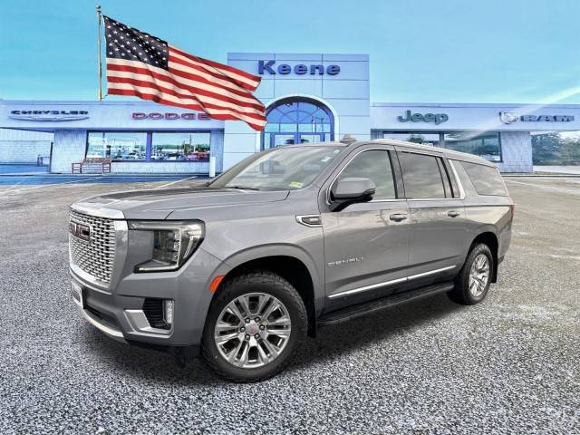 2022 GMC Yukon XL Denali 4WD photo