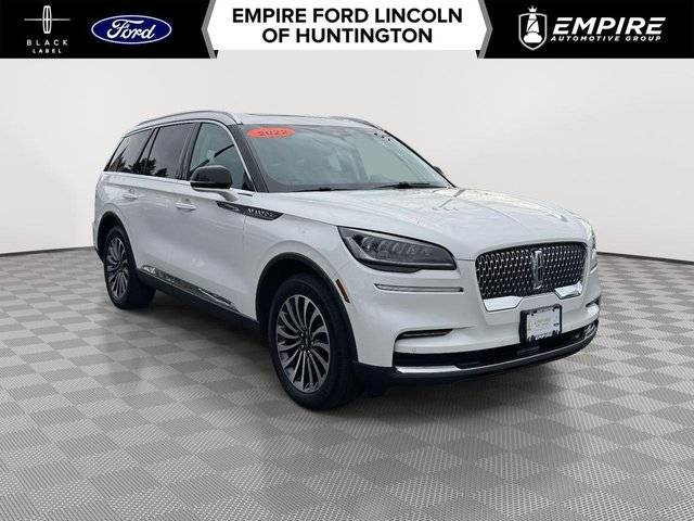 2022 Lincoln Aviator Standard AWD photo