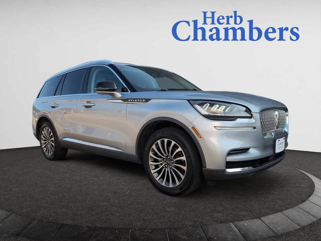 2022 Lincoln Aviator Standard AWD photo
