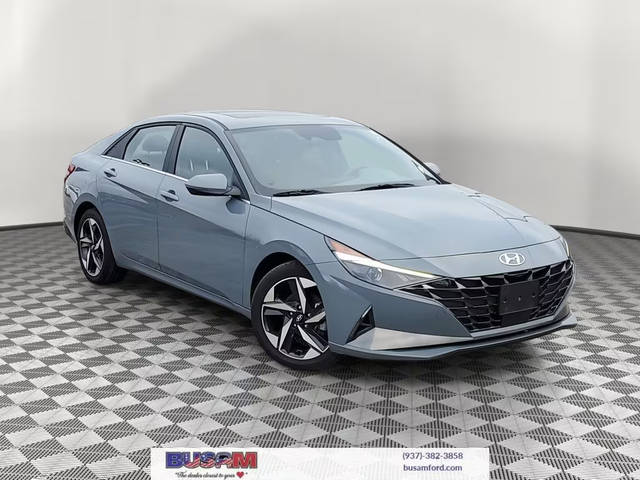 2022 Hyundai Elantra SEL FWD photo