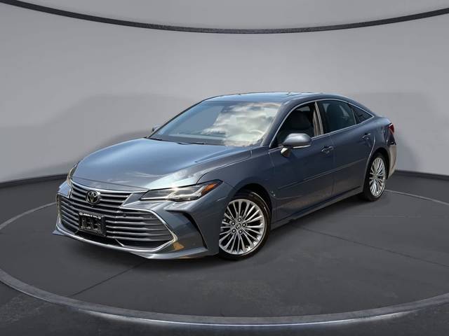 2022 Toyota Avalon Limited FWD photo