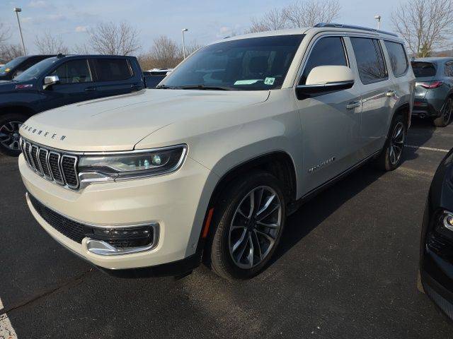 2022 Jeep Wagoneer Series III 4WD photo