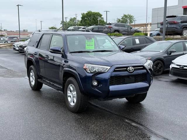 2022 Toyota 4Runner SR5 Premium 4WD photo