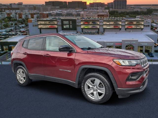 2022 Jeep Compass Latitude 4WD photo