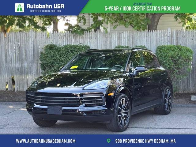 2023 Porsche Cayenne AWD photo