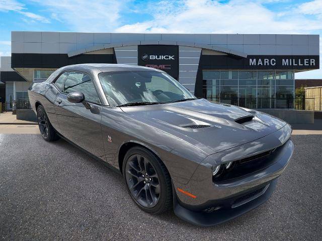 2022 Dodge Challenger R/T Scat Pack RWD photo