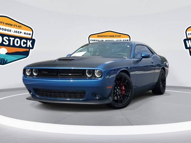 2022 Dodge Challenger R/T Scat Pack RWD photo