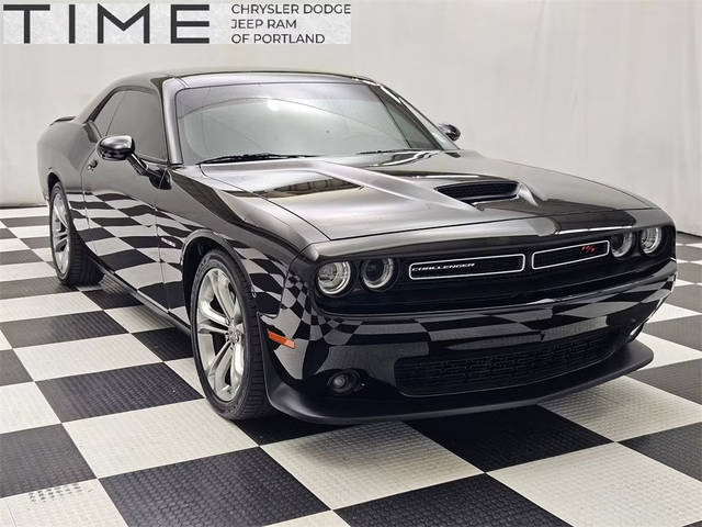 2022 Dodge Challenger R/T RWD photo