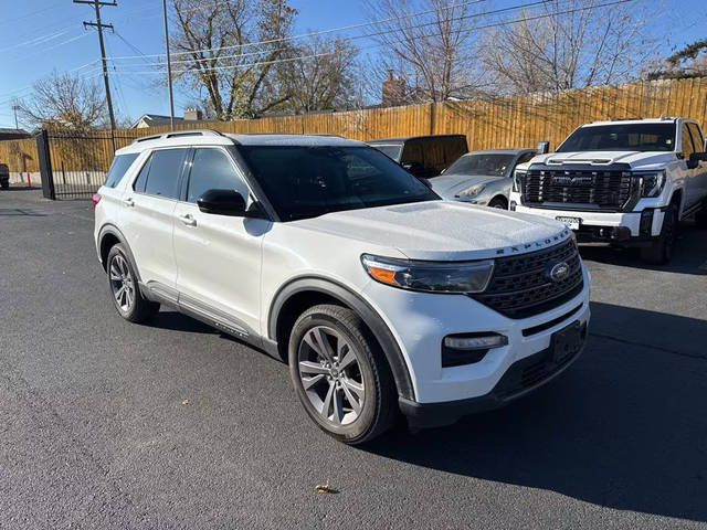 2022 Ford Explorer XLT 4WD photo