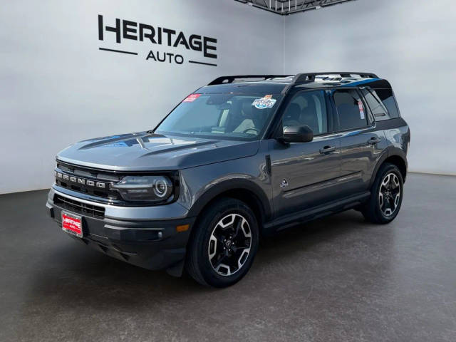 2022 Ford Bronco Sport Outer Banks 4WD photo