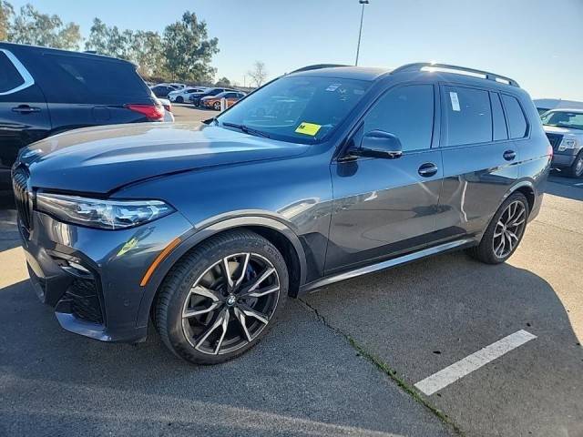 2022 BMW X7 xDrive40i AWD photo