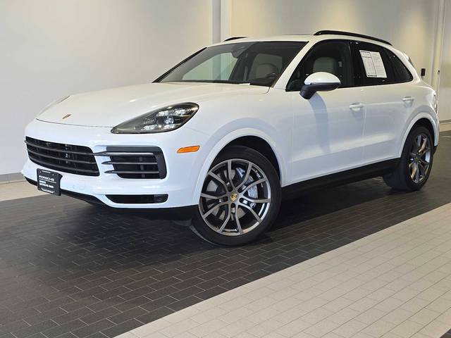 2022 Porsche Cayenne Platinum Edition AWD photo