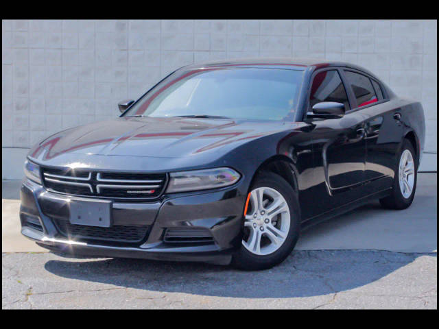 2017 Dodge Charger SE RWD photo