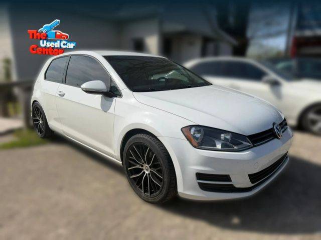 2015 Volkswagen Golf Launch Edition FWD photo