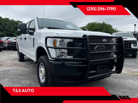2019 Ford F-250 Super Duty XL 4WD photo
