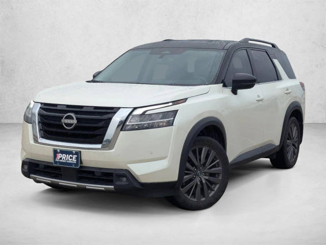 2022 Nissan Pathfinder SL FWD photo