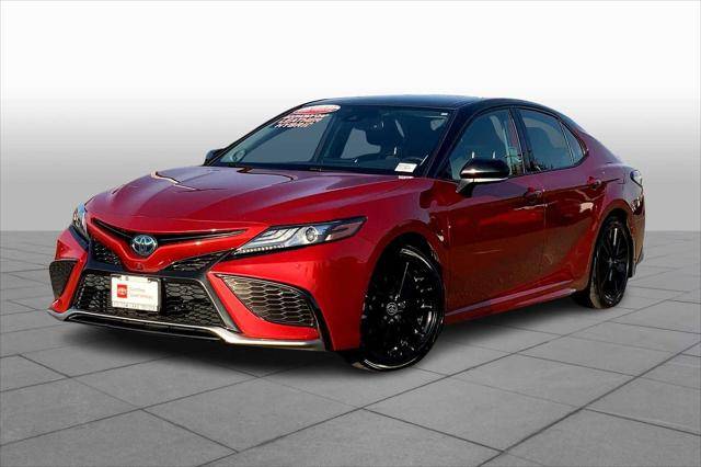 2022 Toyota Camry Hybrid XSE FWD photo