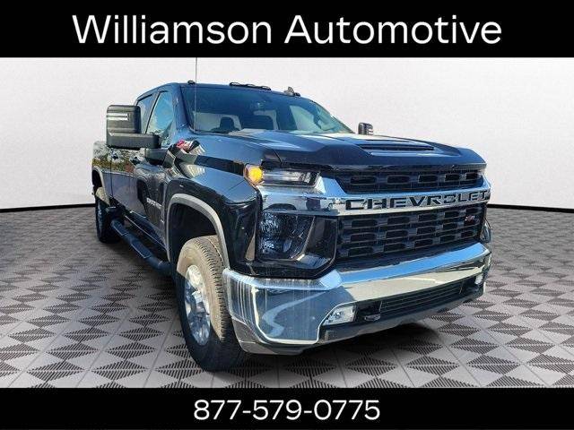 2022 Chevrolet Silverado 2500HD LT 4WD photo