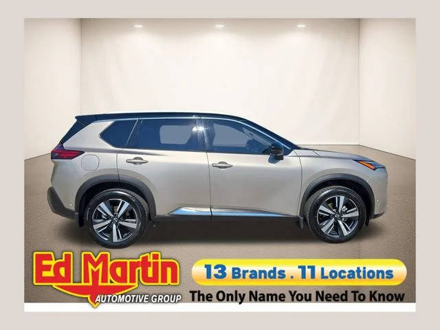 2022 Nissan Rogue SL AWD photo