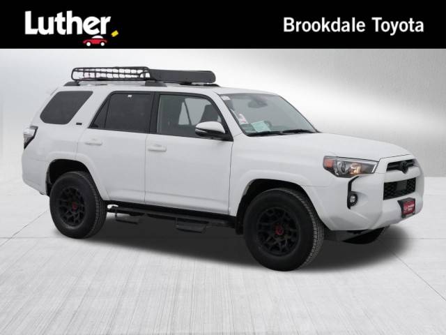 2022 Toyota 4Runner SR5 Premium 4WD photo