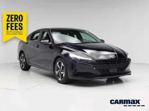 2023 Hyundai Elantra SEL FWD photo