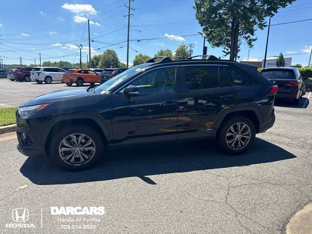 2022 Toyota RAV4 Hybrid XLE Premium AWD photo