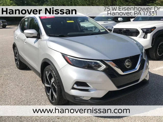 2022 Nissan Rogue Sport SL AWD photo