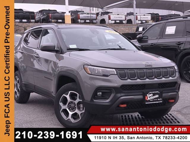 2022 Jeep Compass Trailhawk 4WD photo