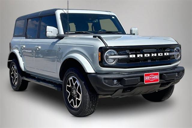 2022 Ford Bronco 4 Door Outer Banks 4WD photo