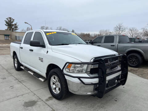 2022 Ram 1500 Tradesman 4WD photo