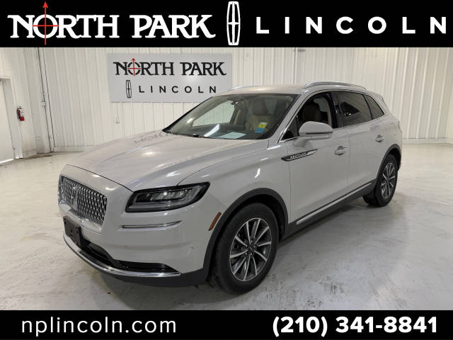 2022 Lincoln Nautilus Standard FWD photo