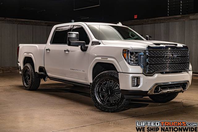 2022 GMC Sierra 2500HD Denali 4WD photo