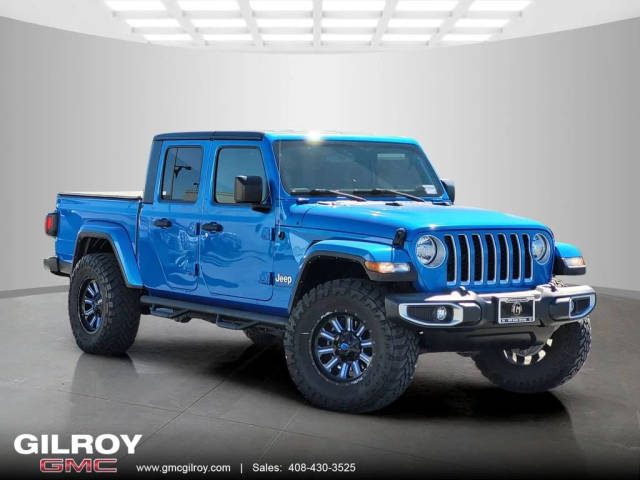 2021 Jeep Gladiator Overland 4WD photo
